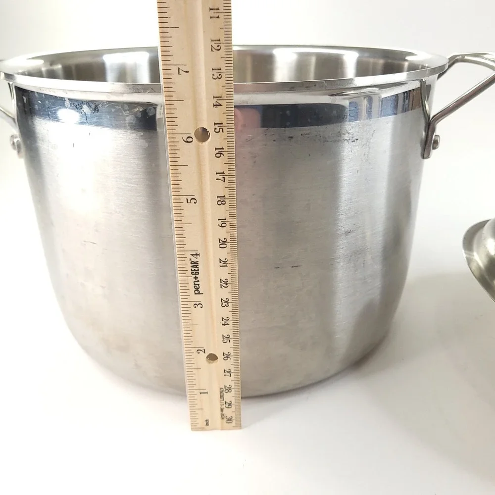 Cuisinart 8 Qt Stockpot Stainless Steel MCPS66-24N MultiClad Pro w/ Lid Tri Ply
